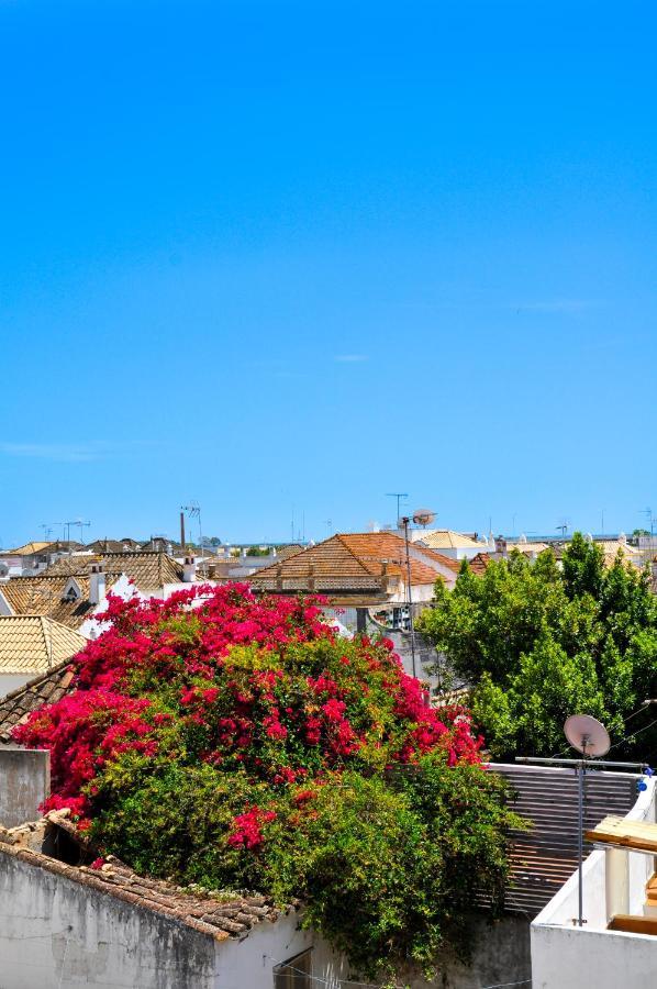 Lovelystay - Casa Salto - Charming Townhouse With Large Terrace Tavira Exterior foto